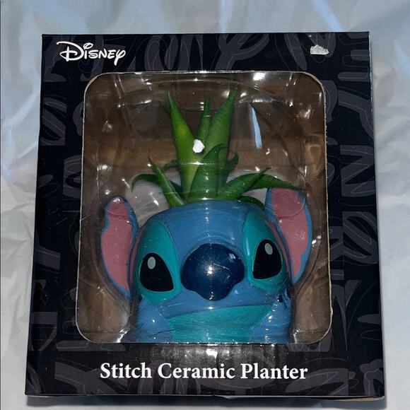 NIB Disney's Stitch Faux Succulent ceramic Planter-Lilo & Stitch planter NEW - Picture 2 of 4